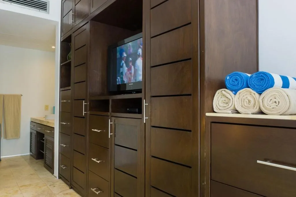 Magia Playa 202 F Condo 신데 델 카르멘 아파트